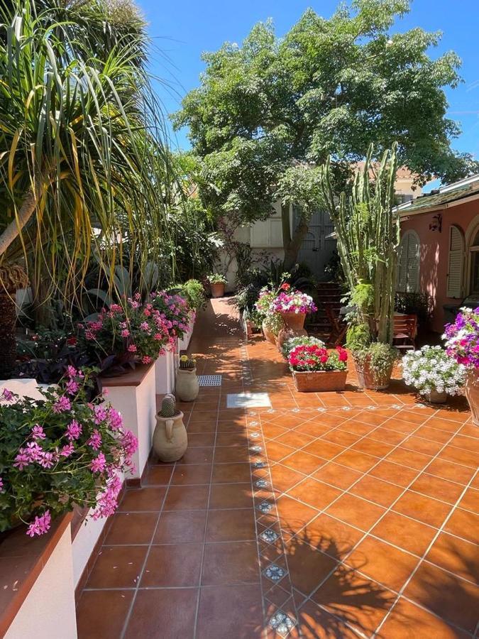 Piccolo Bed Bed & Breakfast Procida Exterior photo